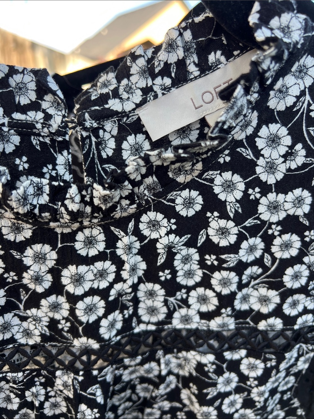 6 Assorted Loft Tops- Large - Picture 2 of 7